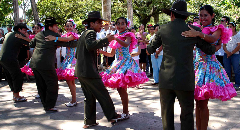 Región Orinoquía - Bailes y Trajes por Regiones - Folclor y Tradiciones -  Colombia Info