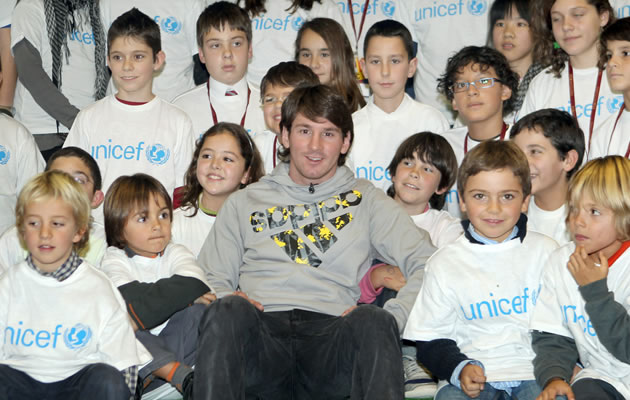 Messi declaró que quiere seguir en el Barcelona siempre porque es su casa. Foto: EFE