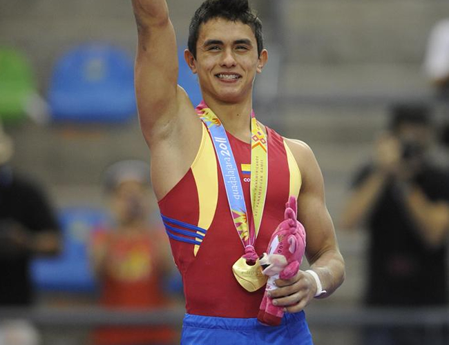 Jossimar Orlando Calvo, medalla de oro en gimnasia artística en los Juegos Panamericanos. Foto: EFE
