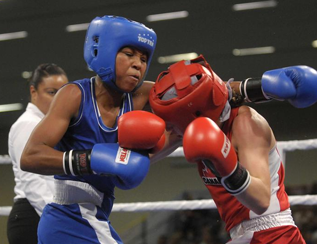 Ingrid Valencia en combate de los Juegos Panamericanos. Foto: EFE