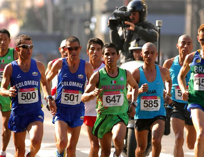 Diego Colorado y Juan Carlos Cardona, plata y bronce en la maratón panamericana. Foto: EFE