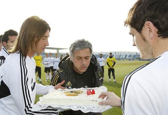 Iker Casillas (d) y Sergio Ramos (i), que sorprendieron a José Mourinho. Foto: EFE