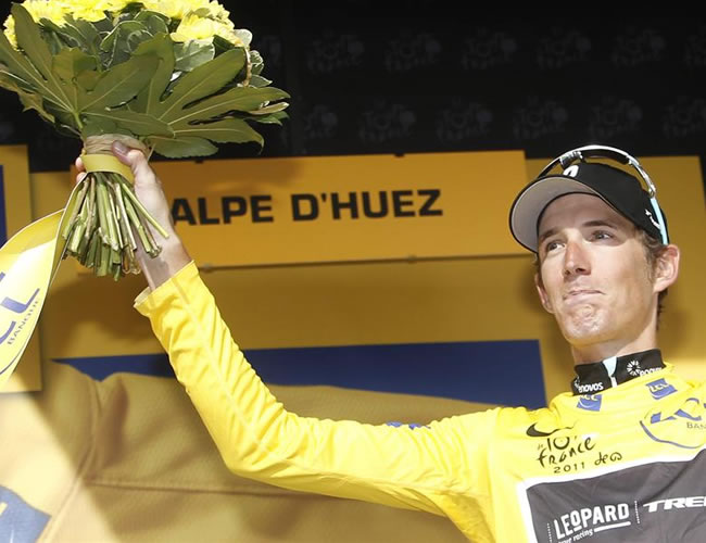 Andy Schleck, nuevo campeón del Tour de Francia, tras la descalificación de Alberto Contador. Foto: EFE