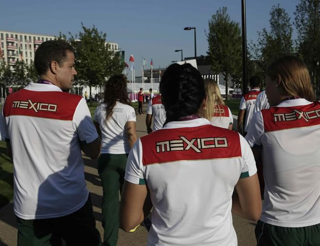 El uniforme de la delegación mexicana no llevará la tilde en el nombre de su país. Foto: EFE