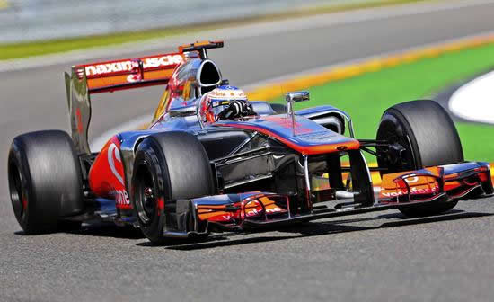El piloto británico Jenson Button, de la escudería McLaren Mercedes, durante la sesión clasificatoria. Foto: EFE