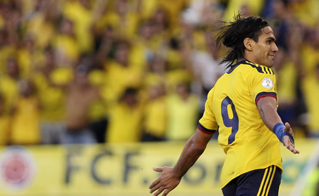 El jugador de Colombia, Radamel Falcao García, después de anotar el 2-0 contra Paraguay. Foto: EFE