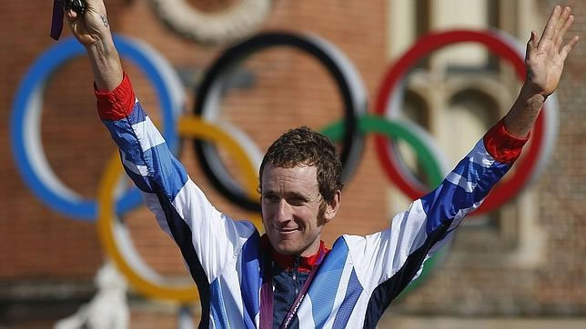 El ciclista británico Bradley Wiggings obtuvo medalla de oro en los Juegos Olímpicos. Foto: EFE