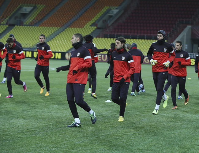 Entrenamiento de los jugadores del Atlético de Madrid en Moscú. Foto: EFE