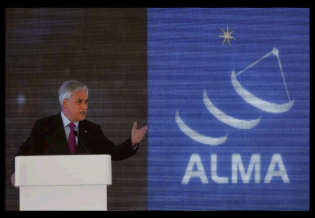 Presidente de Chile, Sebastian Piñera, pronuncia su discurso durante la inauguración del Alma. Foto: EFE