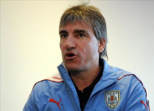 El seleccionador sub'20 de Uruguay, Juan Verzeri. Foto: EFE