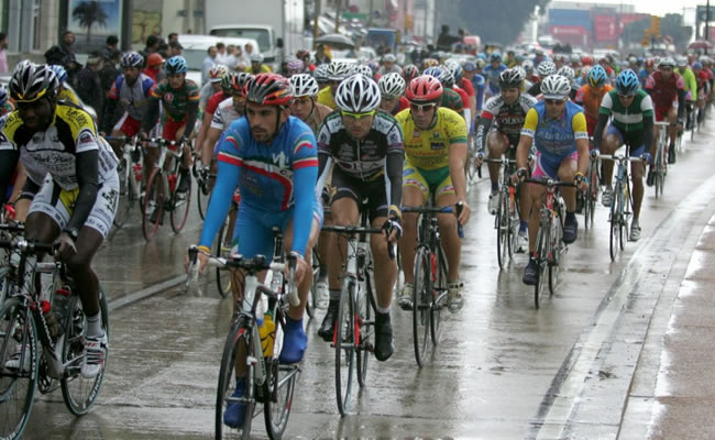 Argentino Gaday gana penúltima etapa en Vuelta dominada por brasileño Da Rosa. Foto: EFE