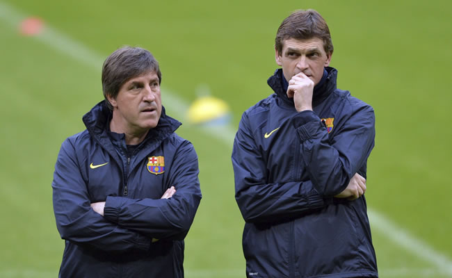 El entrenador del Barcelona, Tito Vilanova (d), y su ayudante, Jordi Roura. Foto: EFE