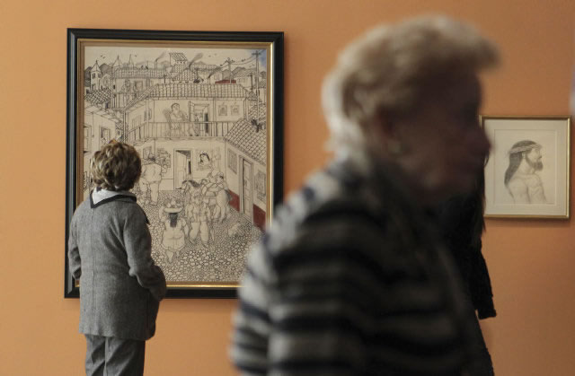 Exposición "Botero, dibujos en tela y en papel" del artista colombiano Fernando Botero. Foto: EFE