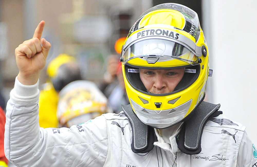 El piloto alemán de Fórmula 1, Nico Rosberg gana la pole del Gran Premio de Mónaco. Foto: EFE