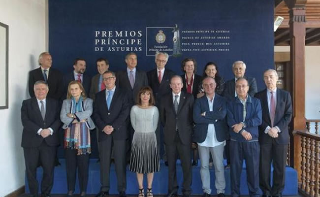 El jurado del Premio Príncipe de Asturias de las Letras. Foto: EFE