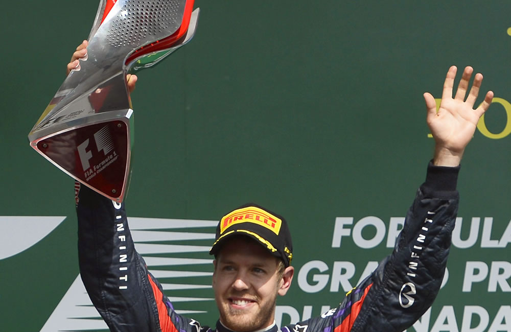 El piloto alemán Sebastián Vettel se coronó campeón del Gran Premio de Canadá. Foto: EFE