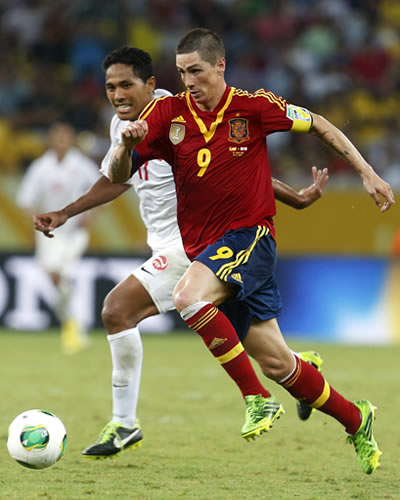 El delantero de España, Fernando Torres, en acción contra Tahití. Foto: EFE
