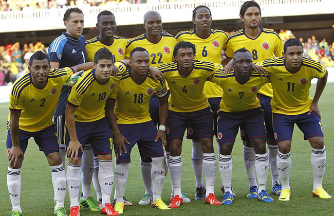 Jugadores de Colombia en el partido amistoso contra Serbia. Foto: EFE
