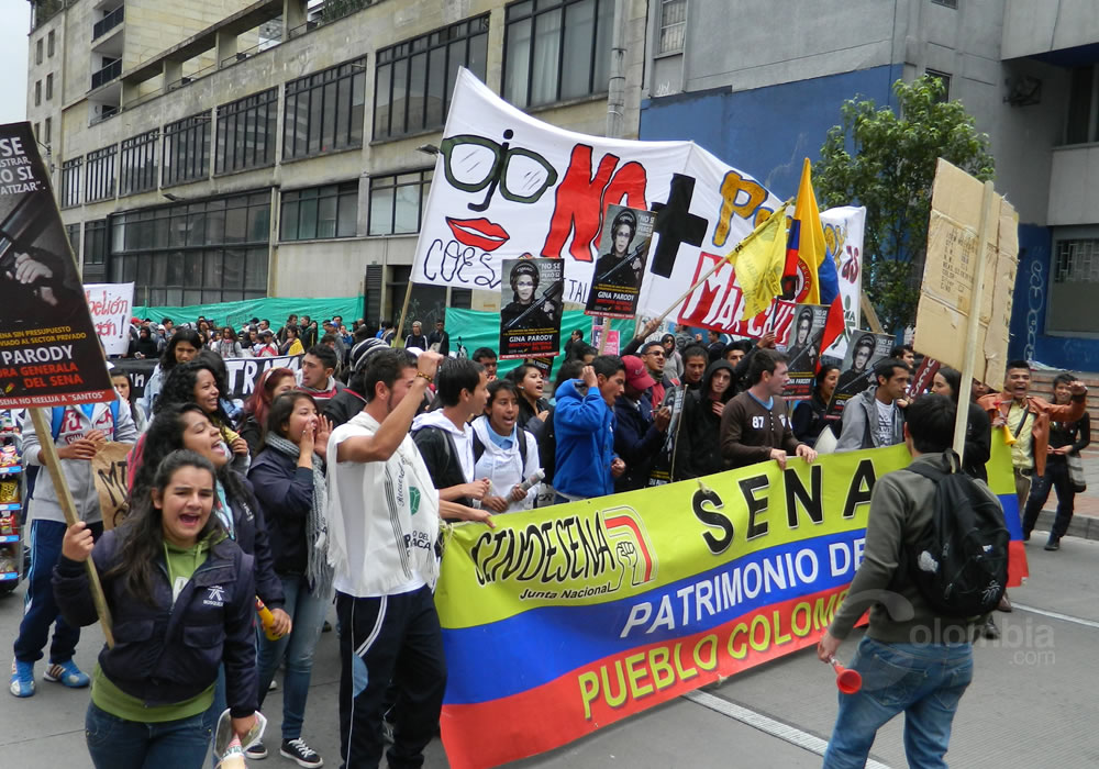 Estudiantes del Sena se hacen presentes en el Paro Agrario.. Foto: Interlatin