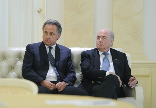 Russian Sport Minister Vitaly Mutko (L) and FIFA President Joseph Blatter (R). Foto: EFE