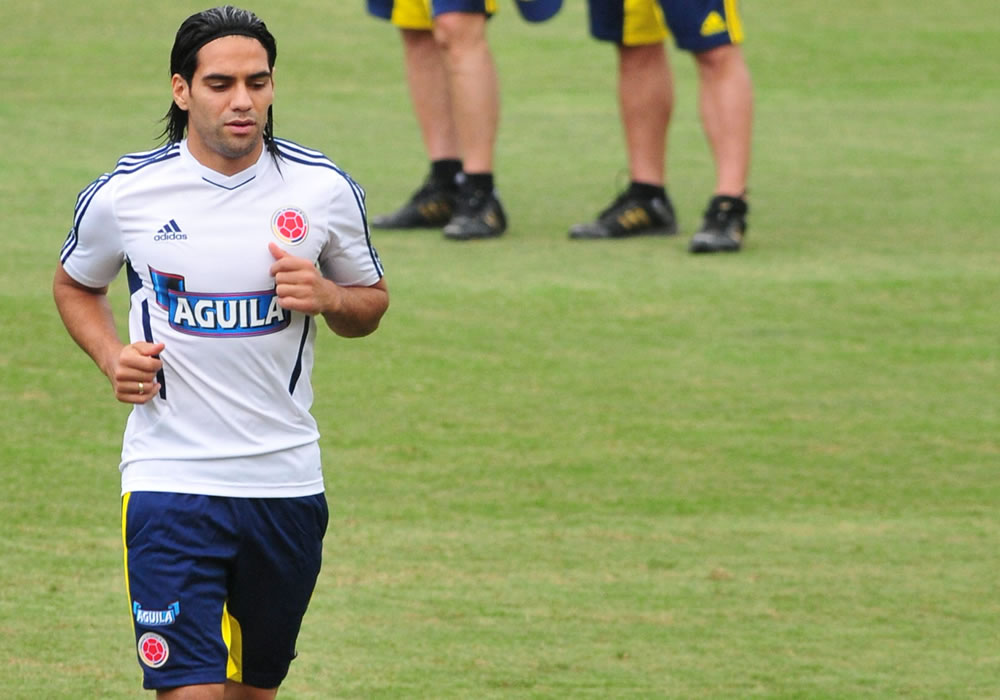 El jugador colombiano Falcao García entrena en Barranquilla con su selección. Foto: EFE