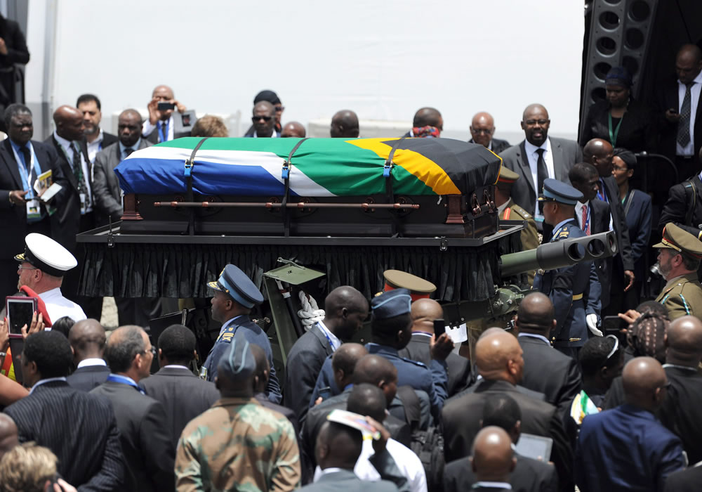 Mandela descansa para siempre en Qunu. Foto: EFE