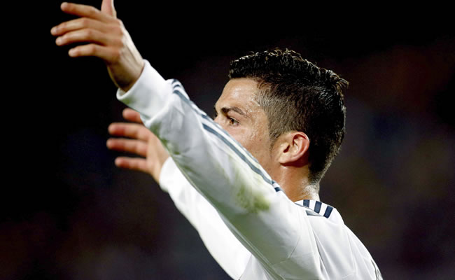 Djorkaeff le daría el Balón de Oro a Ronaldo. Foto: EFE