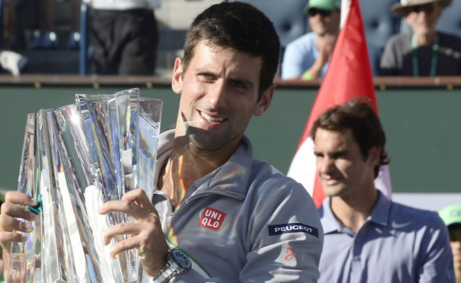 Djokovic frena a Federer y logra su tercera corona en Indian Wells. Foto: EFE