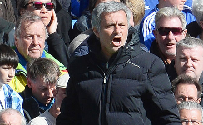 Mourinho se lanza a la búsqueda de delantero para remodelar el ataque "blue". Foto: EFE