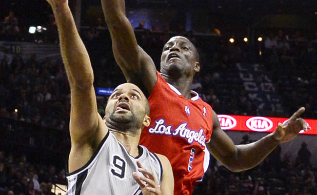 Spurs llegan a 19 triunfos y Clippers consiguen título de división. Foto: EFE