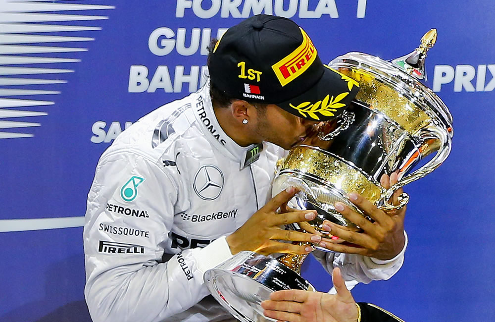 El piloto británico Lewis Hamilton se coronó campeón del Gran Premio de Baréin. Foto: EFE