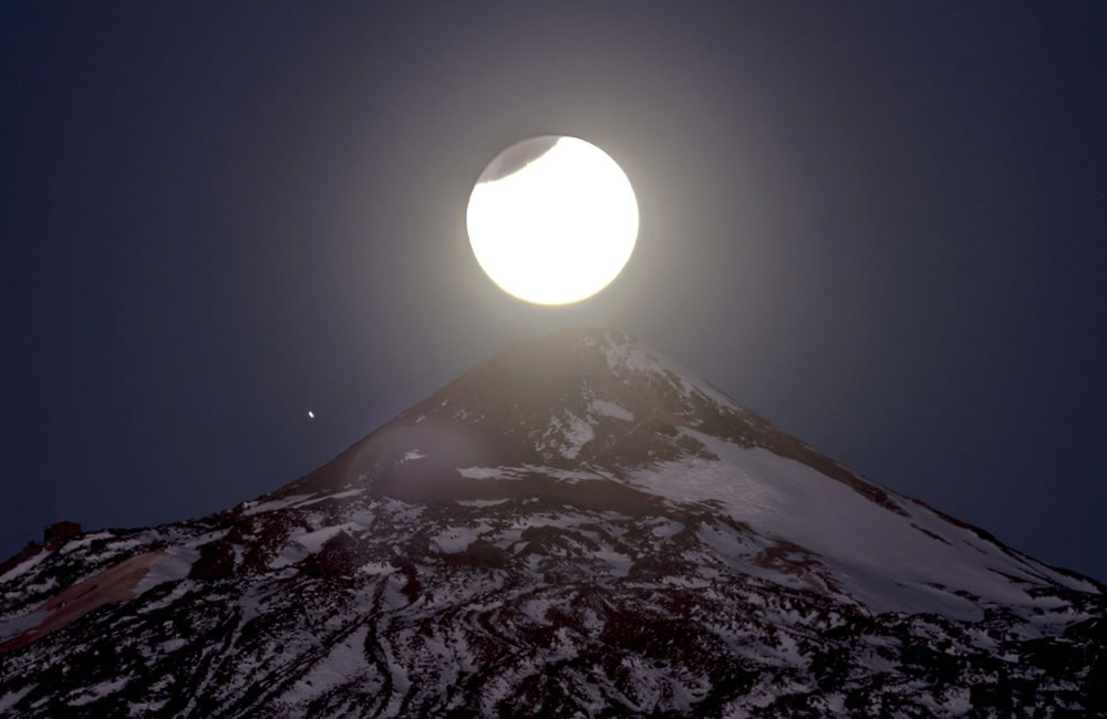 Eclipse de Luna Roja. Foto: EFE