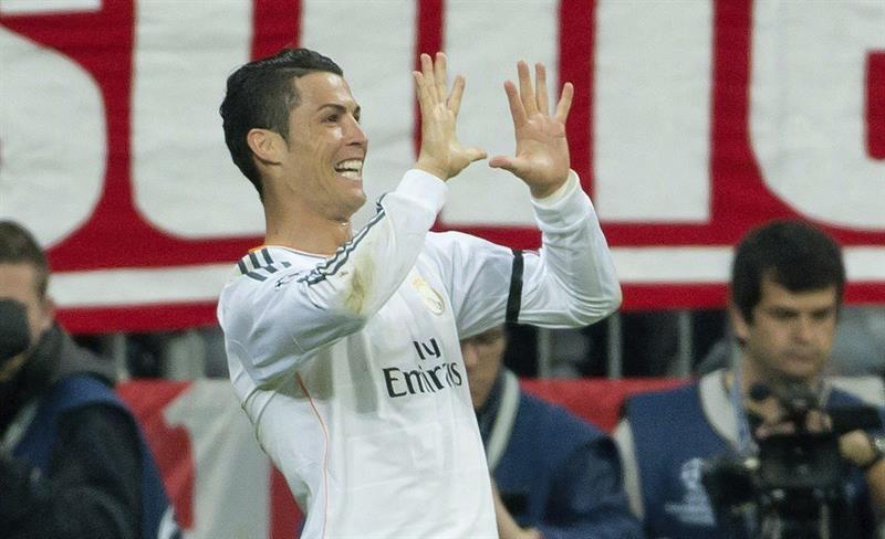 El delantero portugués del Real Madrid, Cristiano Ronaldo, celebra el tercer gol conseguido ante el Bayern Múnich. Foto: EFE