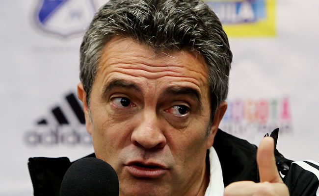 Juan Manuel Lillo no dirigirá el partido de vuelta entre Millonarios y Equdiad. Foto: EFE