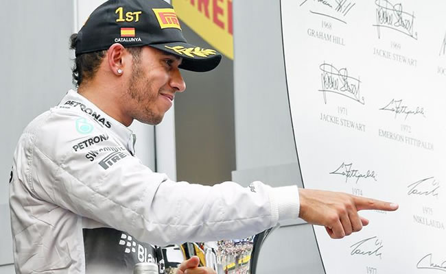 El piloto británico Lewis Hamilton ganador del Gran Premio de España. Foto: EFE