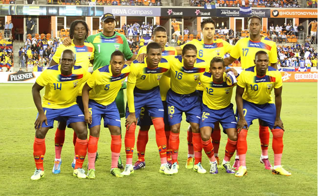 Holanda y Ecuador prueban sus equipos a pocos días del Mundial de Brasil 2014. Foto: EFE