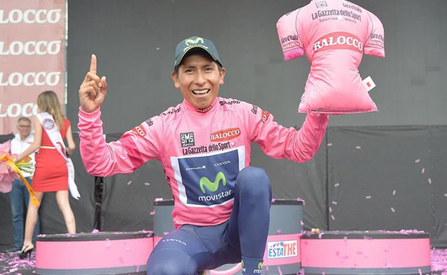 Lucho Herrera felicita "de todo corazón" al nuevo campeón del Giro de Italia. Foto: EFE