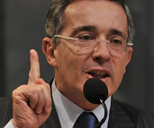  " Santos impulsó la mayor corrupción de la historia" Álvaro Uribe