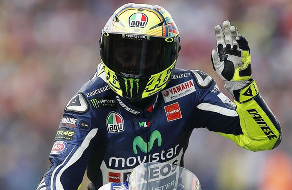 Valentino Rossi renueva su contrato con Yamaha para los dos próximos años. Foto: EFE