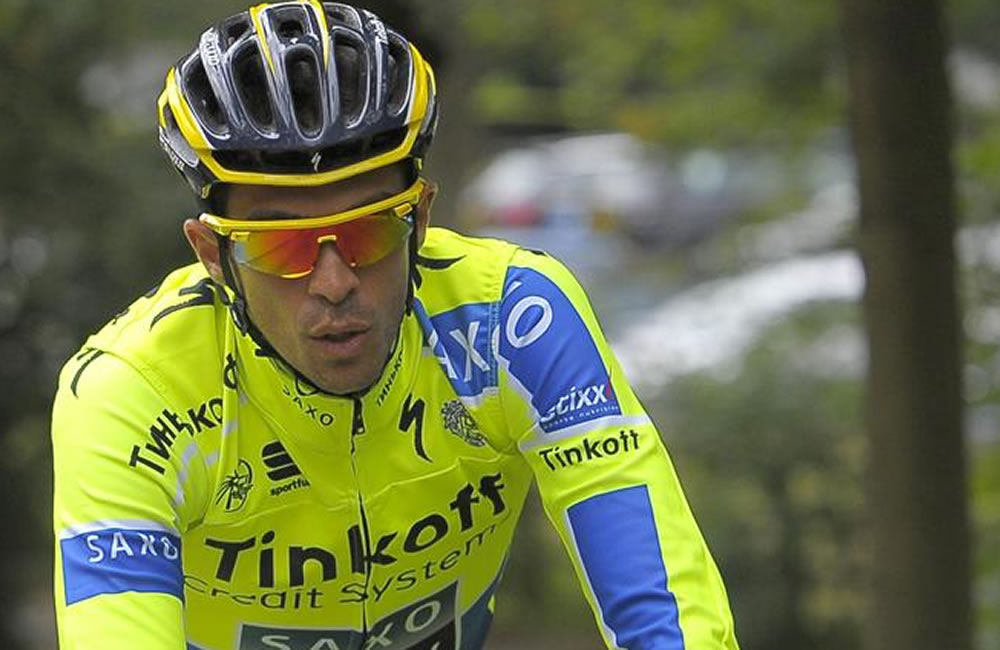 El ciclista español Alberto Contador, del Saxo-Tinkoff, participa en un entrenamiento de su equipo en Bradford. Foto: EFE