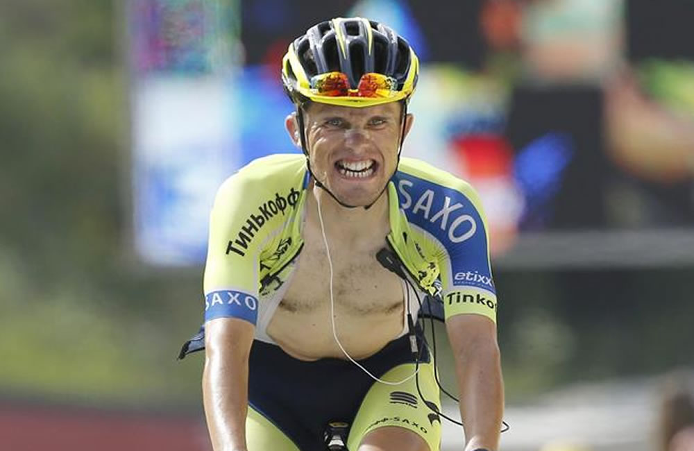 El polaco Rafal Majka logró la victoria de etapa en la décimo cuarta etapa del Tour de Francia. Foto: EFE