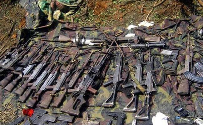 Autoridades incautan en suroeste de Colombia arsenal con destino a las FARC. Foto: EFE