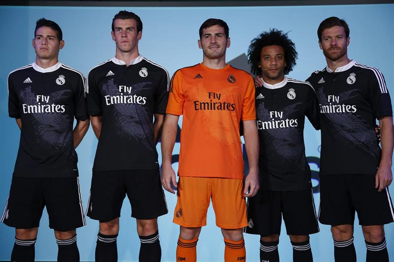 El Real Madrid presenta una innovadora equipación negra con dos dragones. Foto: EFE