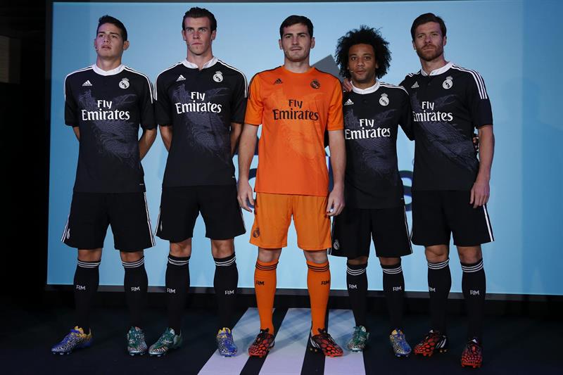 El Real Madrid presenta una innovadora equipación negra con dos dragones