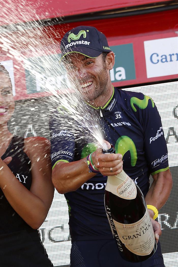 El ciclista murciano del equipo Movistar, Alejandro Valverde, se ha proclamado el vencedor de la sexta etapa y líder. Foto: EFE
