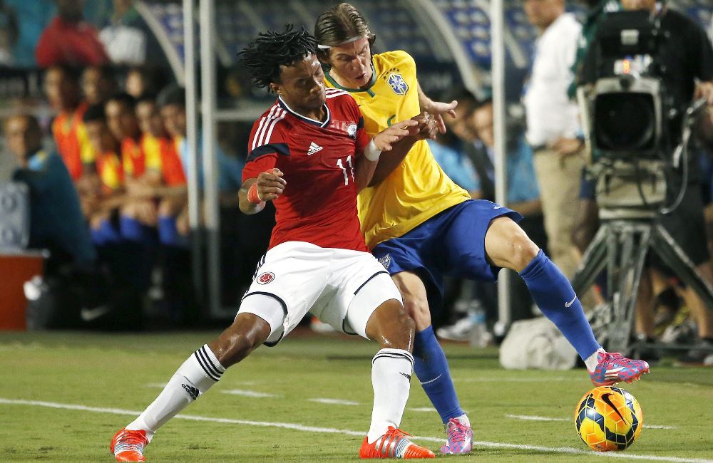 Juan Guillermo Cuadrado vio la roja en el minuto 49, cuando el juego iba 0-0. Foto: EFE