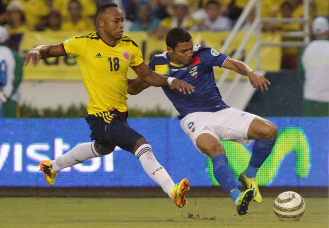 Colombia y Ecuador se midieron por última vez en las eliminatorias mundialistas. Foto: EFE