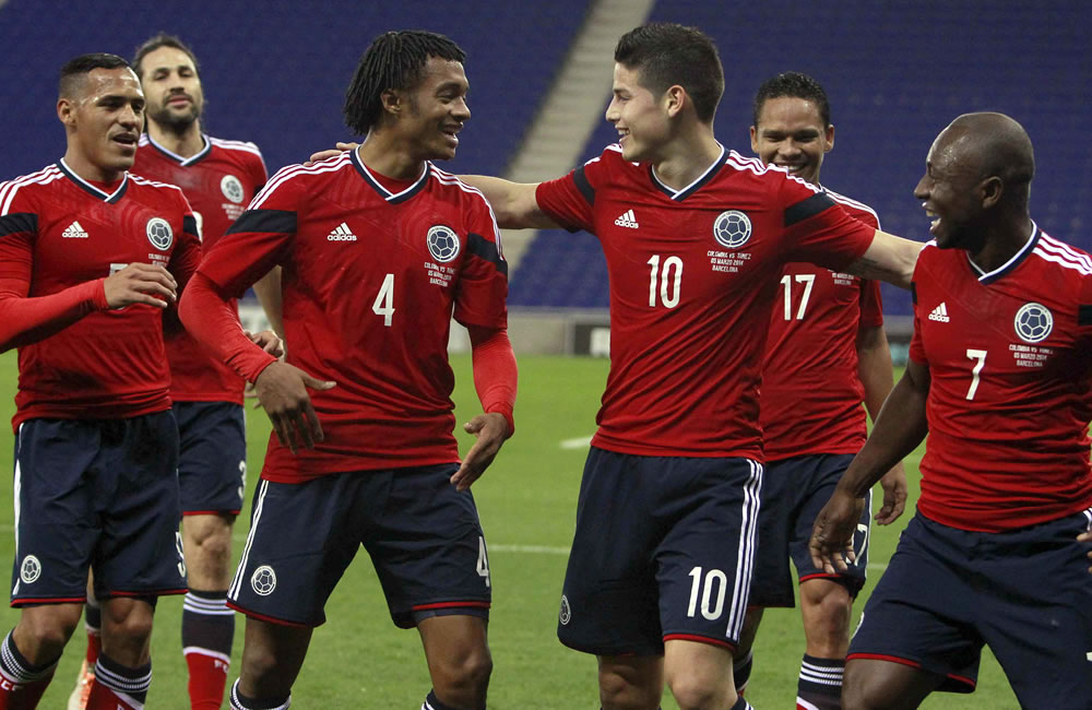 Según la FIFA, Colombia jugaría dos amistosos en octubre. Foto: EFE