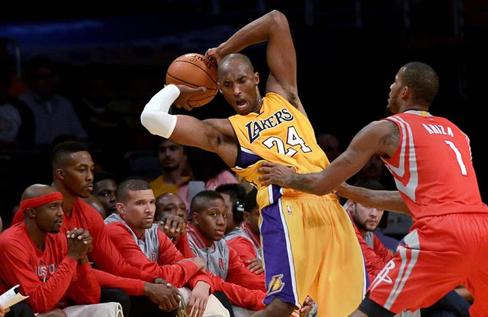 James y Bryant viven noche "frustrante"; Rockets ganan duelo de invictos. Foto: EFE