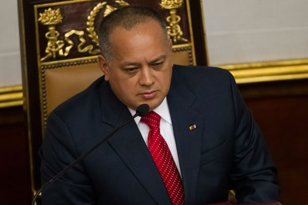 Diosdado Cabello sospecha de embajador colombiano. Foto: EFE